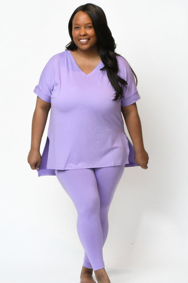 Microfiber V-Neck Top & Leggings (Lavender)